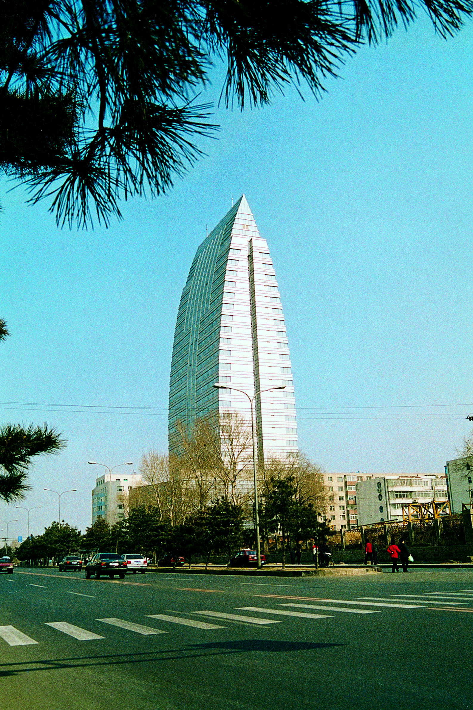 长春吉粮大厦